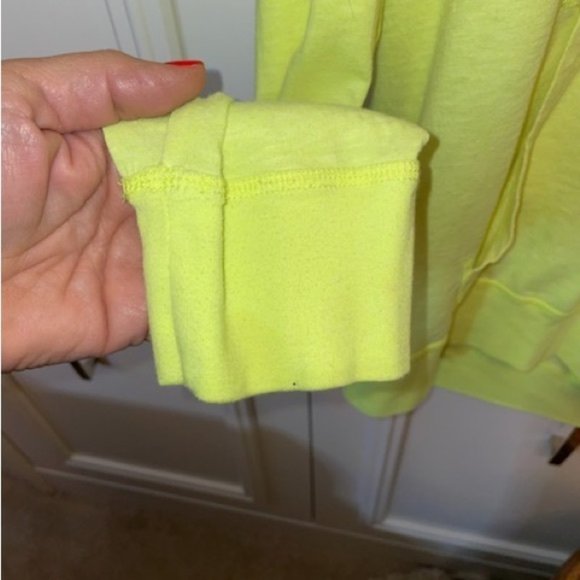 American Eagle Yellow Hoodie EUC - Picture 4 of 5